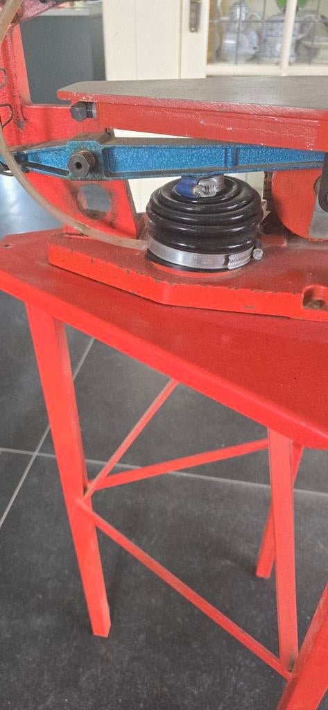 Hegner Multicut-1 Figuurzaagmachine - Zo goed als nieuw, Doe-het-zelf en Verbouw, Gereedschap | Zaagmachines, Minder dan 30 mm