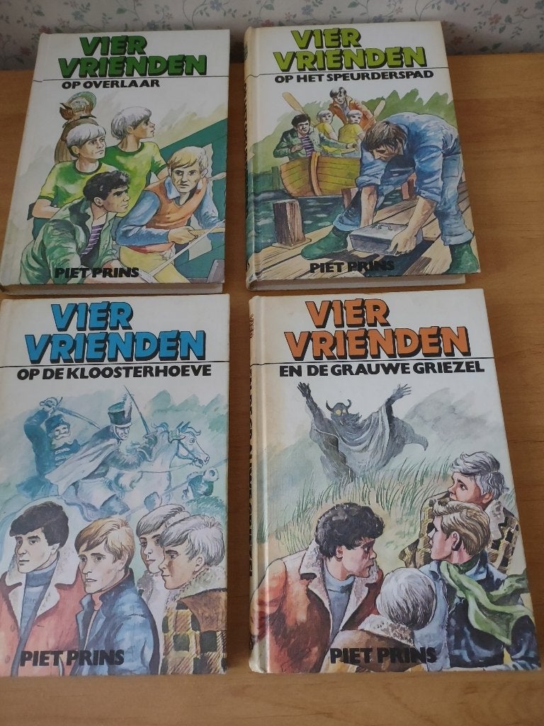 Vier vrienden (nog 3 delen)- Piet Prins, Boeken, Ophalen of Verzenden, Gelezen