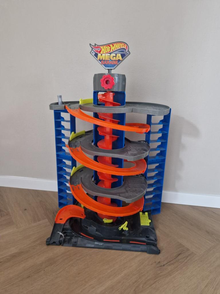 Hot Wheels Mega Garage, Ophalen, Zo goed als nieuw, Handmatig, Hot Wheels