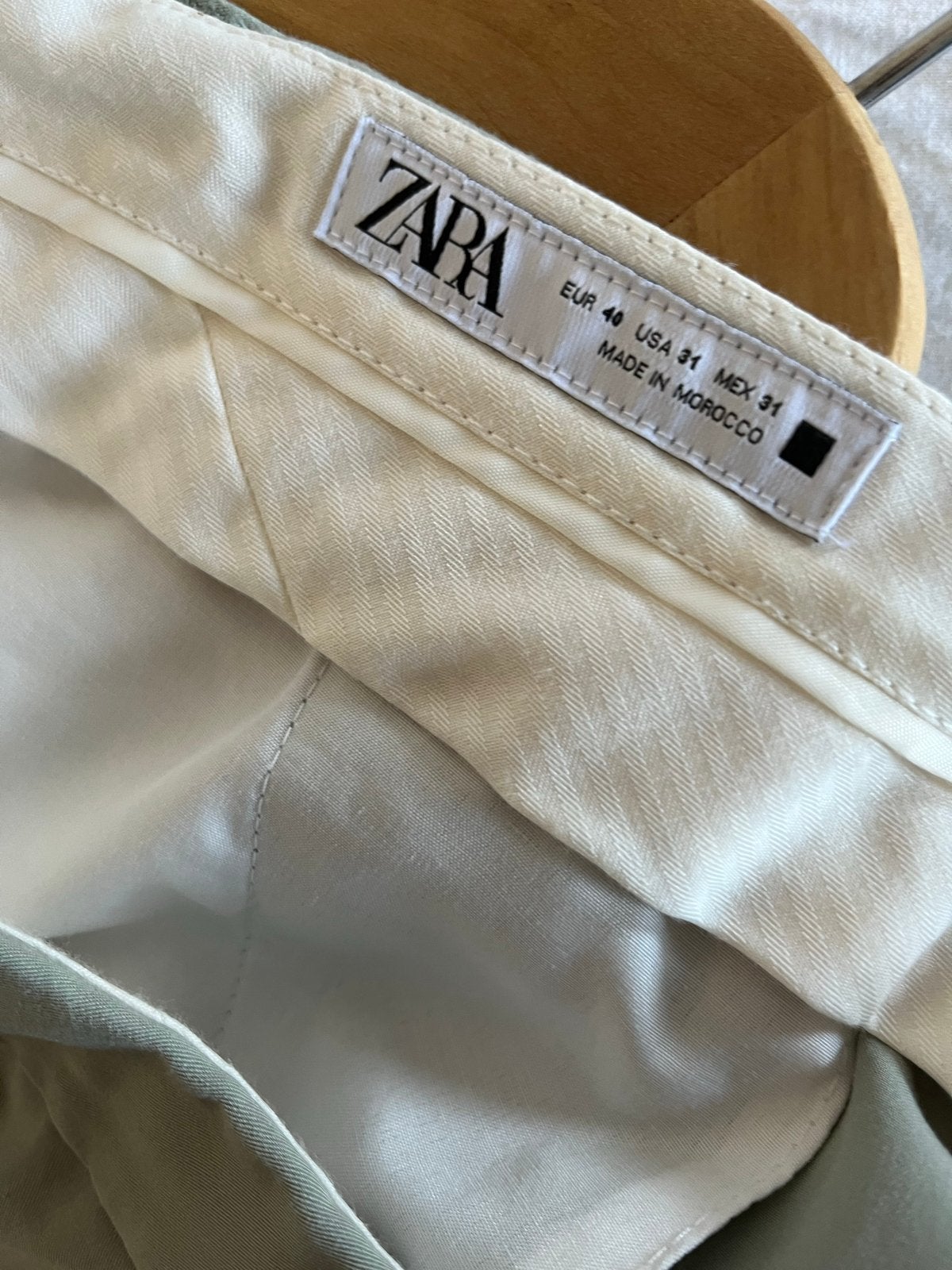 Zara pak: broek en jasje - maat 48, Verzenden, Zo goed als nieuw, Maat 48/50 (M), Groen
