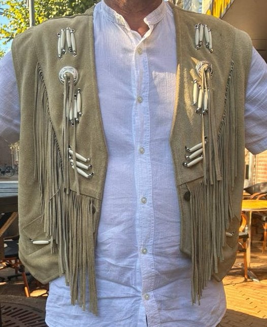 Een mooie suede dames gilet!, Ophalen of Verzenden, Zo goed als nieuw
