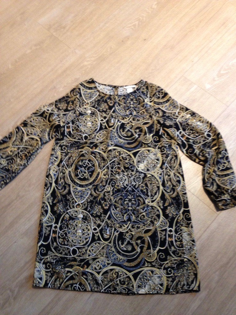 Nieuw jurk met print zwart/geel/goud mt 42 (bx 12), Zwart, Maat 42/44 (L), Nieuw, Ophalen of Verzenden