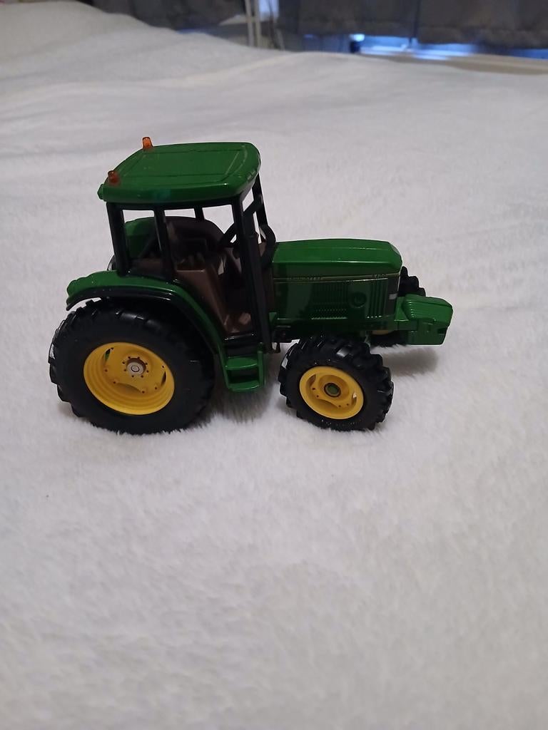 John deere 6400 van britens 1.32, Ophalen of Verzenden, Tractor of Landbouw, Overige merken