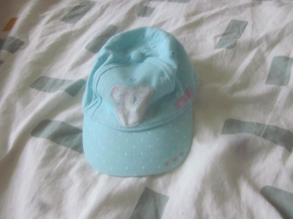 Nieuw aqua/wit/roze petje Prenatal met stipjes maat 42/44, Maat 50, Meisje, Nieuw, Ophalen of Verzenden