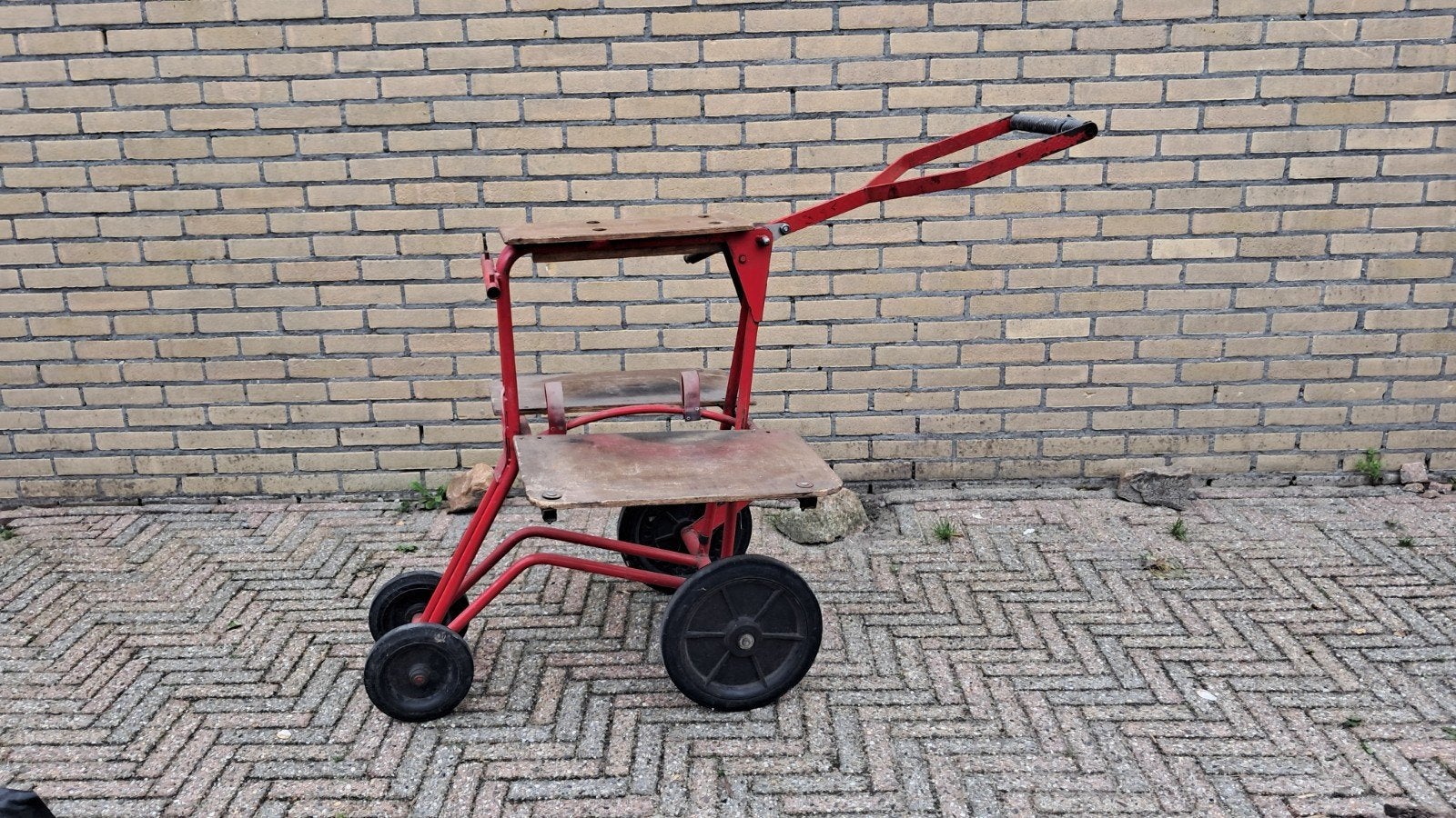Bezorgkar,  voor kranten, folders etc., Ophalen of Verzenden, Gebruikt