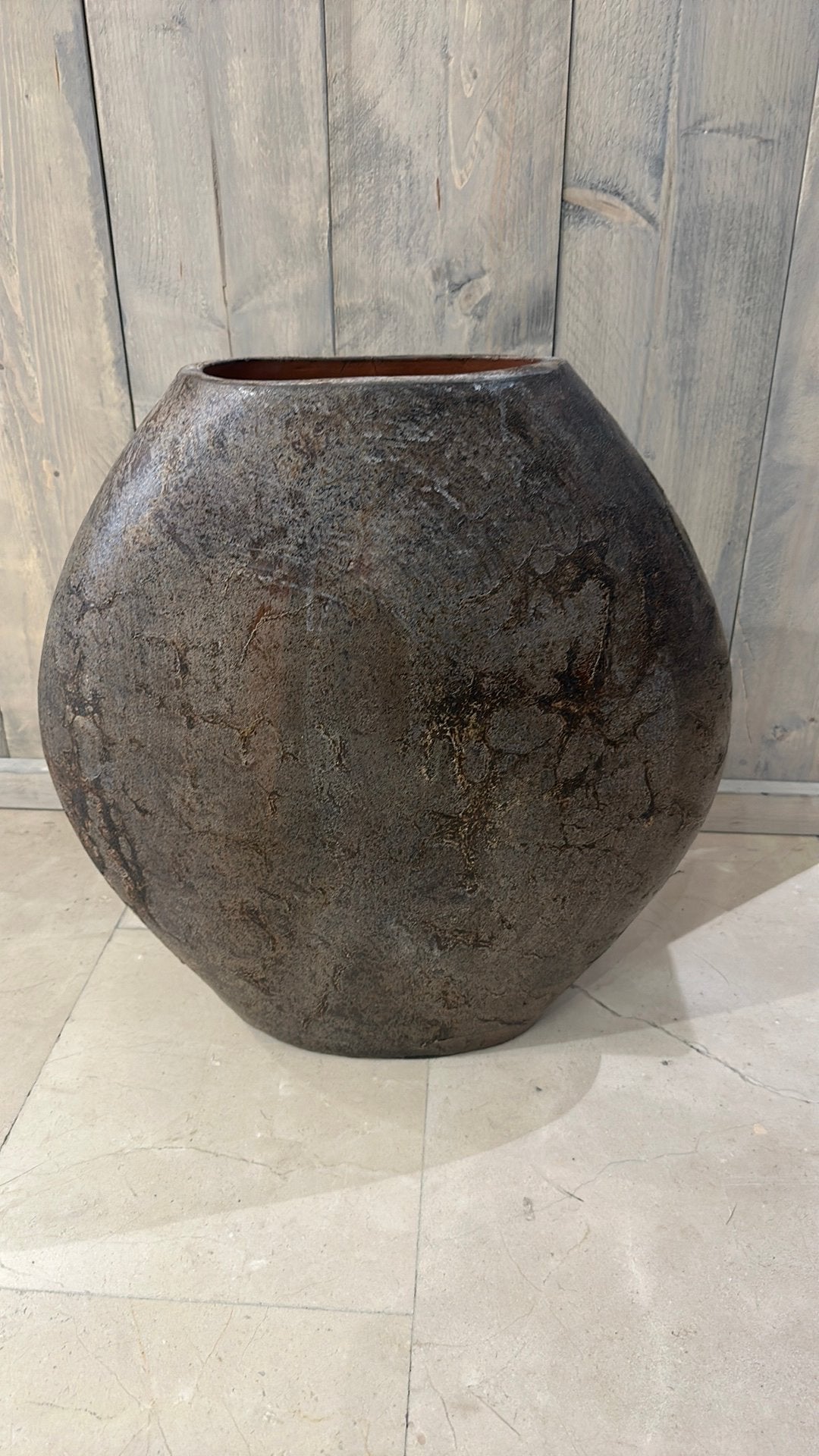Grote vaas, Ophalen, Steen, Overige kleuren, 50 tot 75 cm