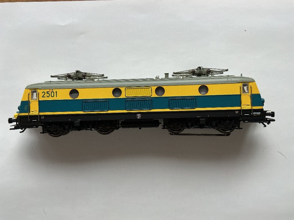 Marklin 37230 NMBS 2501, Hobby en Vrije tijd, Wisselstroom, Locomotief, Nieuw, Ophalen of Verzenden