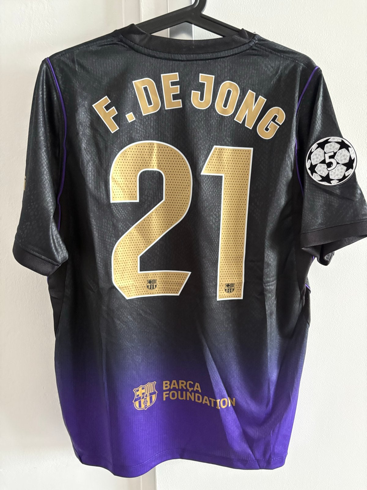FC Barcelona Kobe Shirt Frenkie de Jong #21 Maat Large nike, Maat L, Ophalen of Verzenden, Nieuw, Shirt