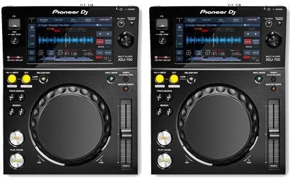 Set van 2 stuks Pioneer DJ XDJ 700 XDJ700 media players, Ophalen, Zo goed als nieuw, Draaitafel, Pioneer