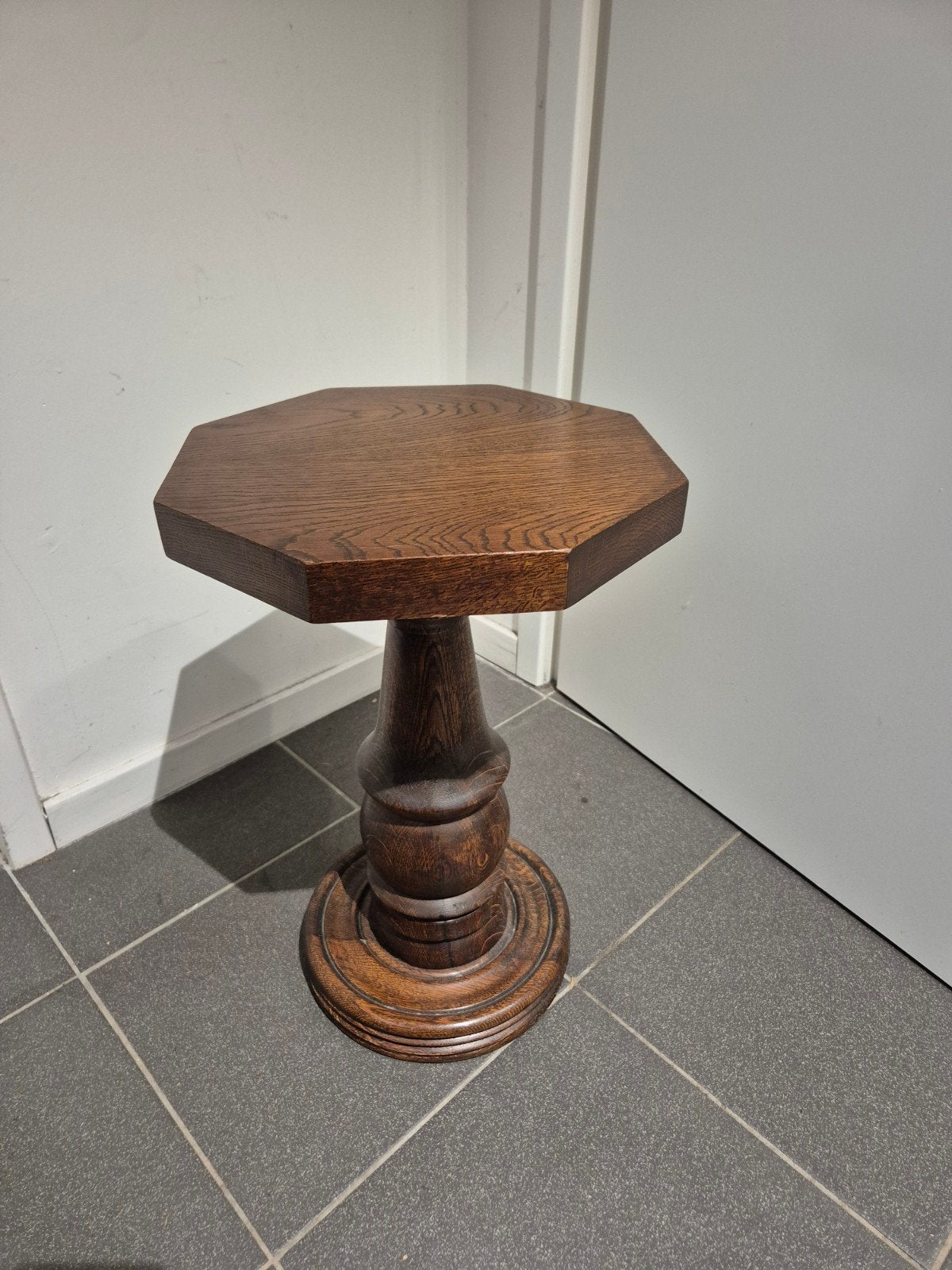 Eiken plantentafel, Ophalen