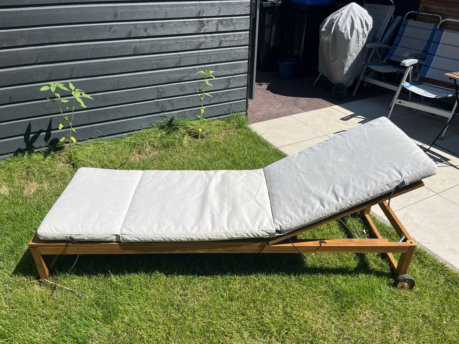 NÄMMARÖ Ligbed met Kuddar Kussen - Zo goed als nieuw, Ophalen, Zo goed als nieuw, Hout, Verstelbaar