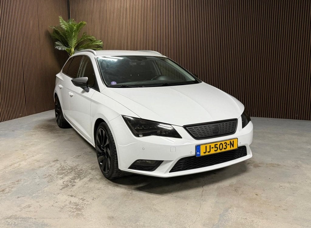 SEAT Leon ST 1.0 EcoTSI Style Con (bj 2016), Auto's, Voorwielaandrijving, Gebruikt, Leon, Origineel Nederlands