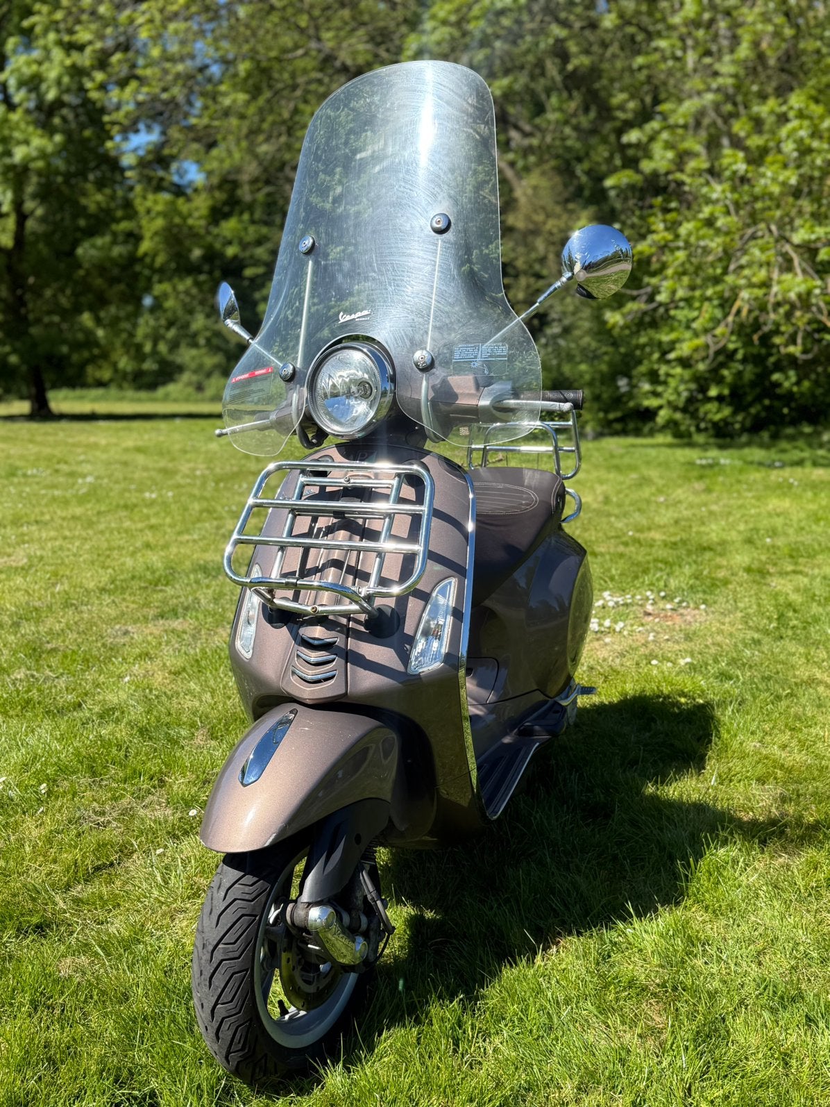 Vespa Primavera Touring 2017 – +-13.000km – Goed onderhouden, Fietsen en Brommers, Scooters | Vespa, Ophalen, Zo goed als nieuw