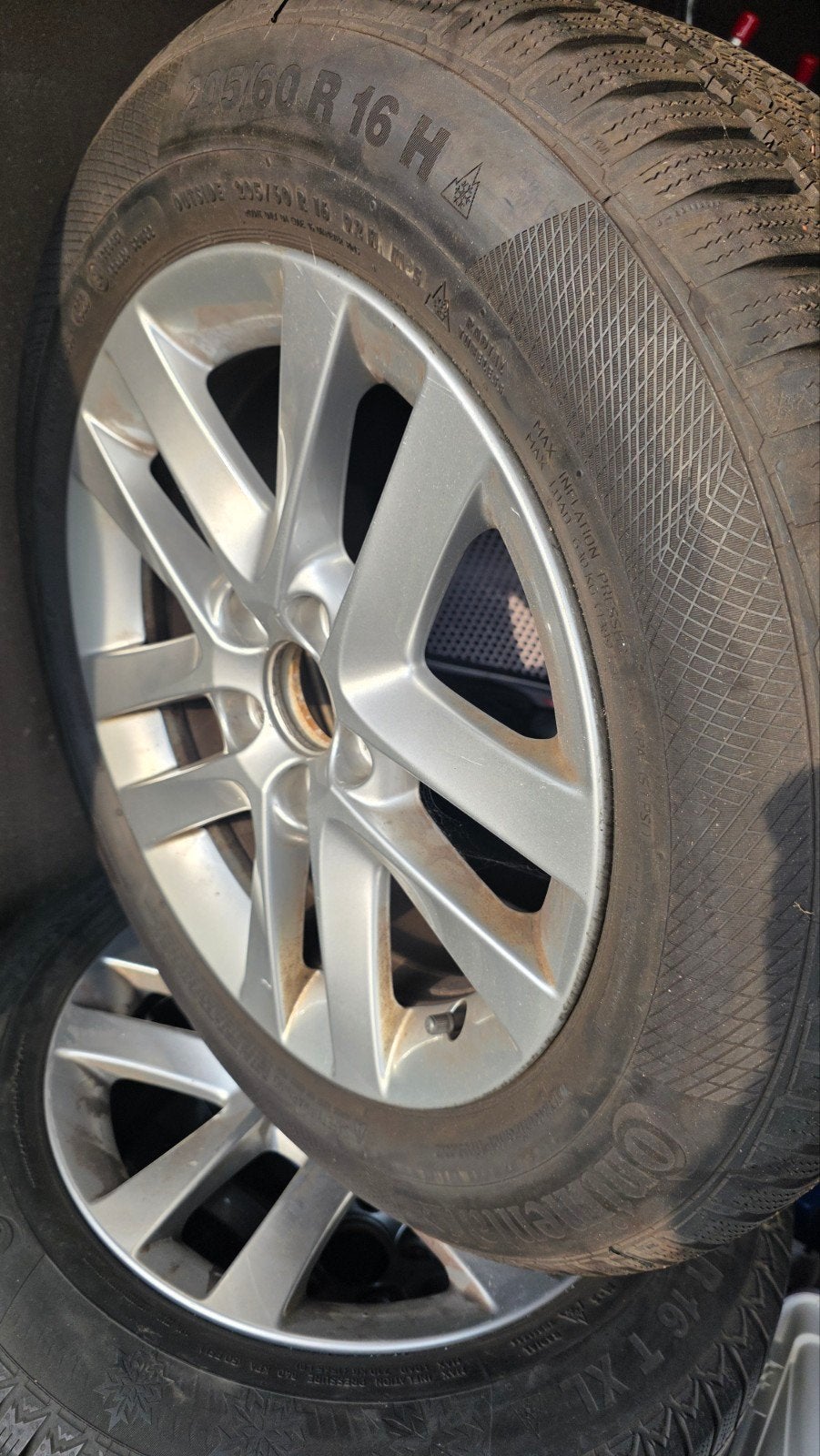 Volvo 16 inch V70  2017 orgineel velgen met Continental w, Gebruikt, 16 inch, Banden en Velgen, Personenwagen