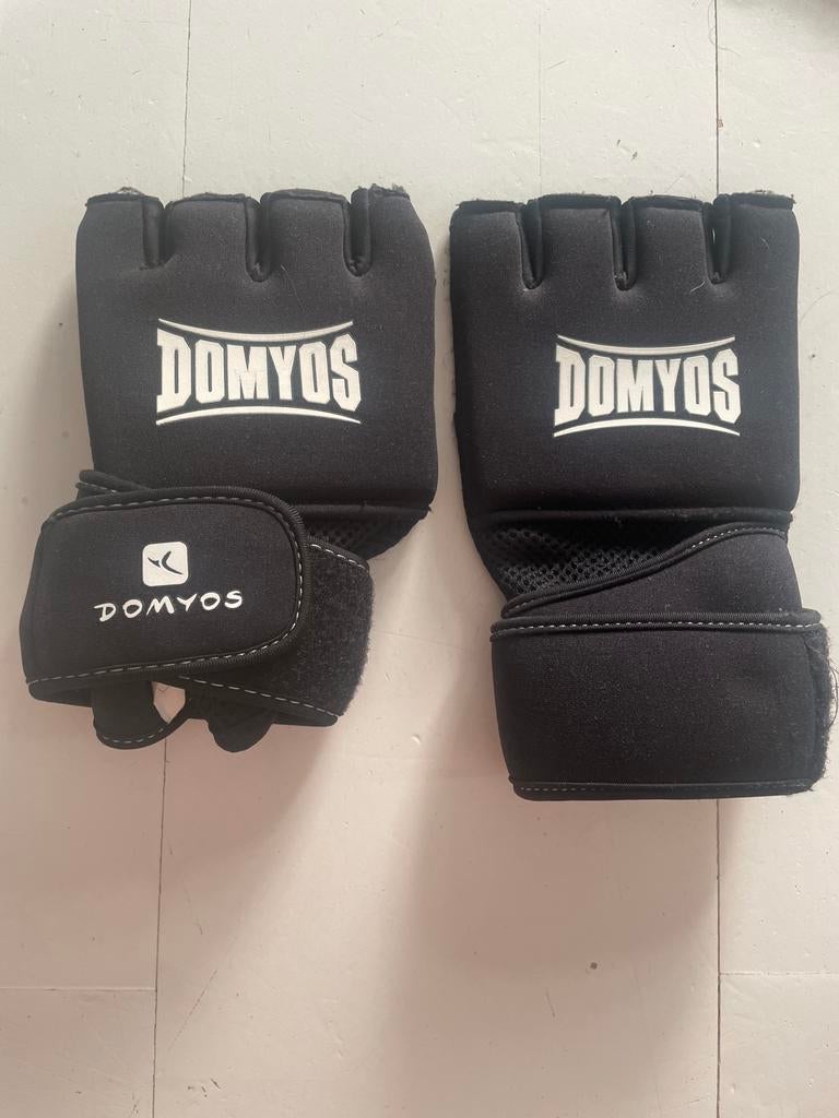 Domyos Vechthandschoenen - Knokkelbescherming, Sport en Fitness, Ophalen of Verzenden, Gebruikt, Vechtsportbescherming