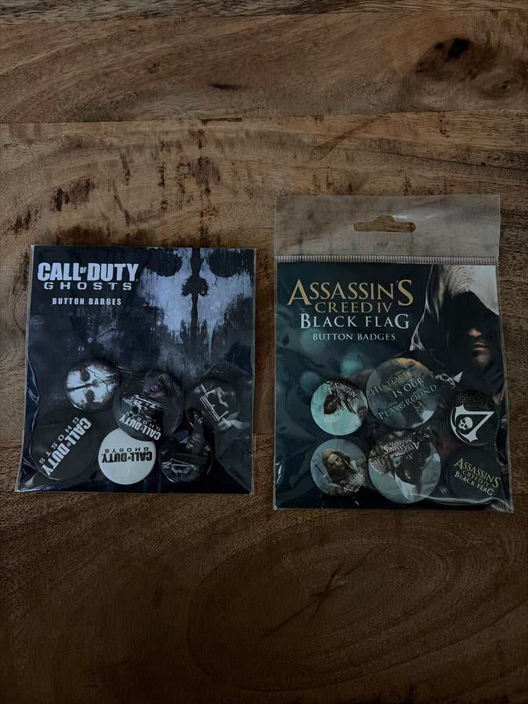 Button’s badges assasins creed en call of duty, Spelcomputers en Games, Games | Overige, Ophalen, Vanaf 18 jaar, Shooter, 1 speler
