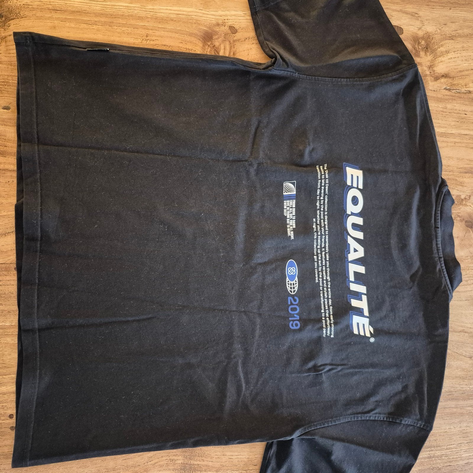 EQUALITÉ T-shirt Zwart - Maat L, Ophalen of Verzenden, Zo goed als nieuw, Zwart, Equalité
