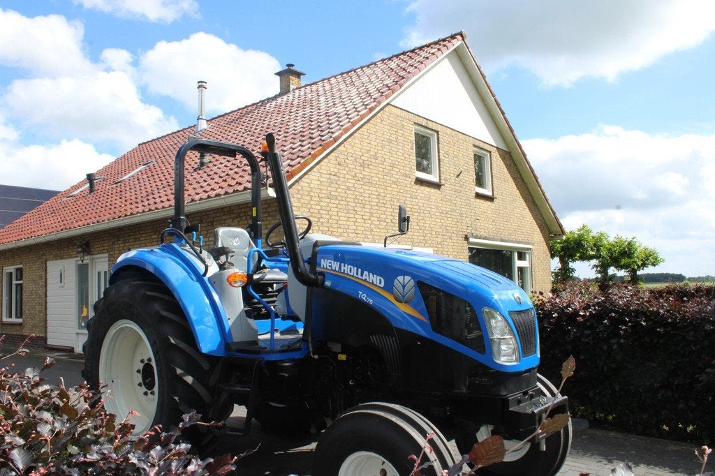 New Holland T4.75 (bj 2014), Zakelijke goederen, Agrarisch | Tractoren, 2500 tot 5000, New Holland, tot 80 Pk, Gebruikt