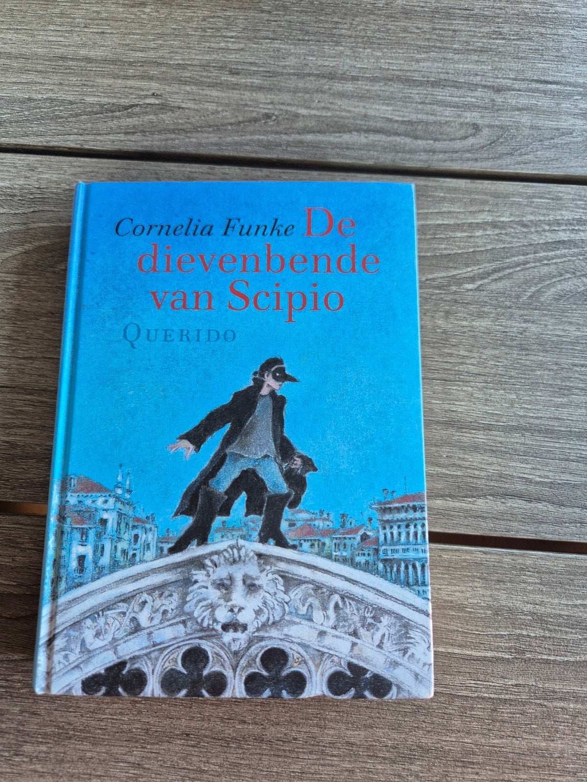 De dievenbende van Scipio - Cornelia Funke, Ophalen of Verzenden, Gelezen, Groeneveld, Fictie algemeen