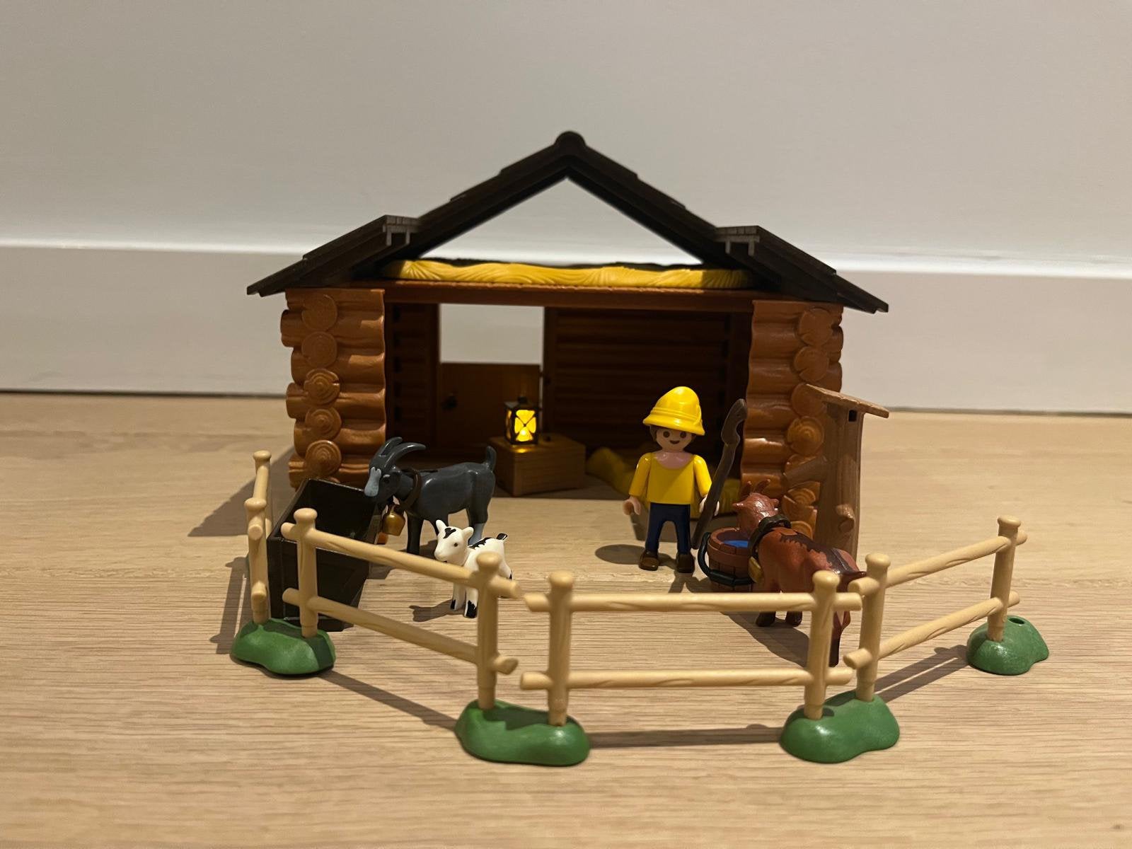 Playmobil geitenstal Heidi, Ophalen of Verzenden, Zo goed als nieuw
