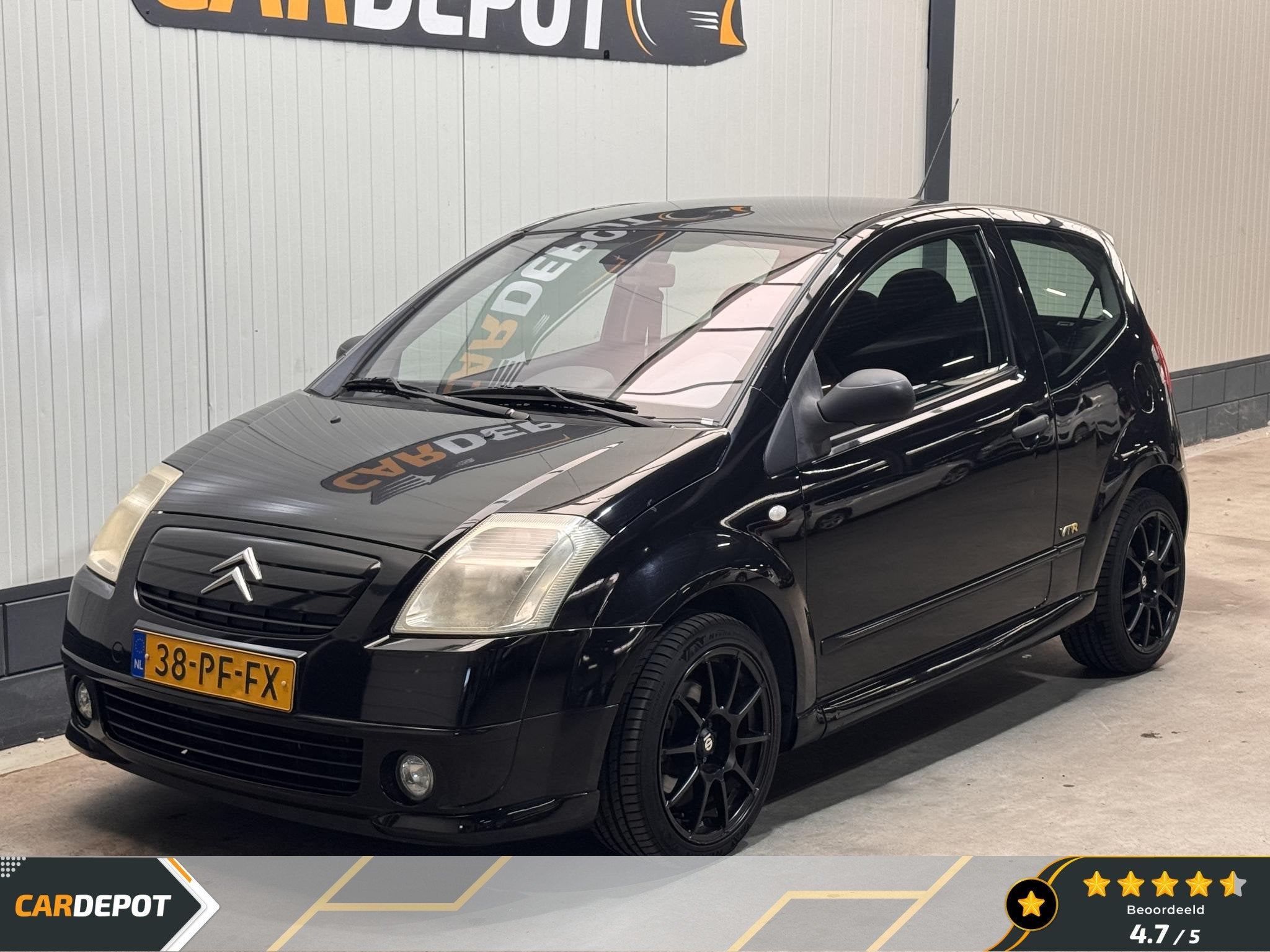 Citroen C2 1.4i VTR Vol Jaar APK, Voorwielaandrijving, 4 cilinders, 4 stoelen, Zwart