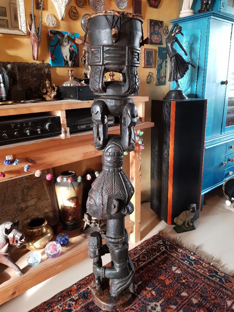 Zeldzame antieke Igbin drum uit Afrika Yoruba Nigeria 137 cm, Antiek en Kunst, Kunst | Niet-Westerse kunst, Ophalen