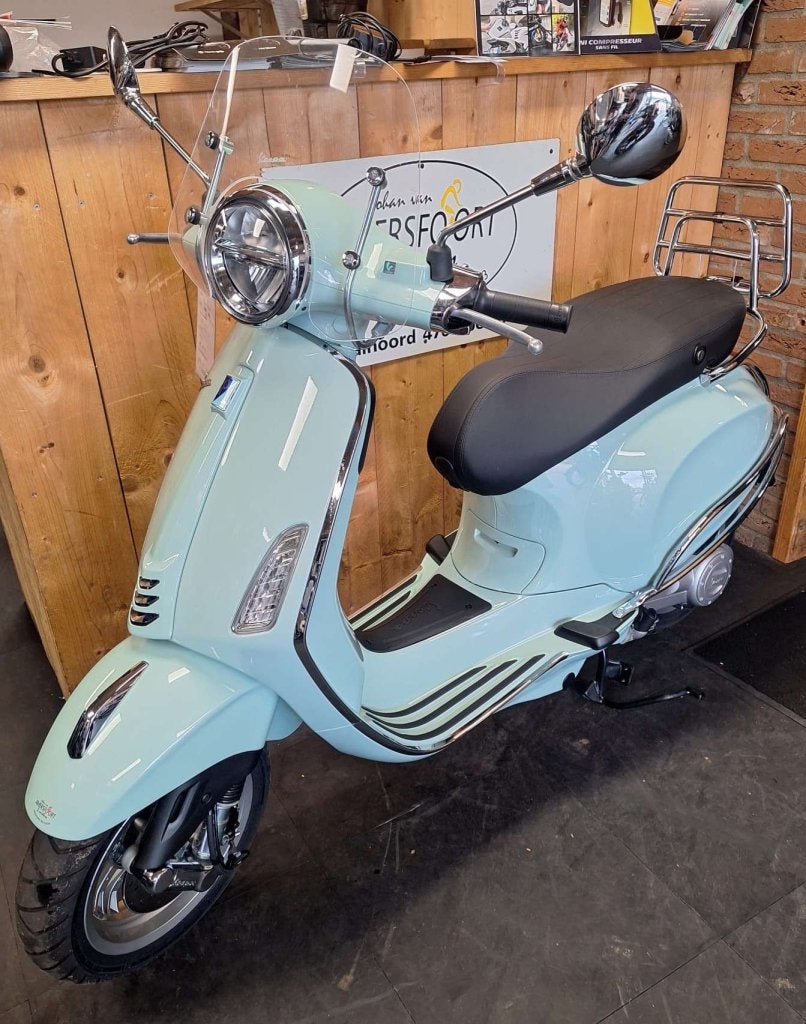 VERKOCHT Een hele mooie VESPA Prima Vera in nieuwstaat., Overige modellen, Niet ingevuld, Zo goed als nieuw, Niet ingevuld