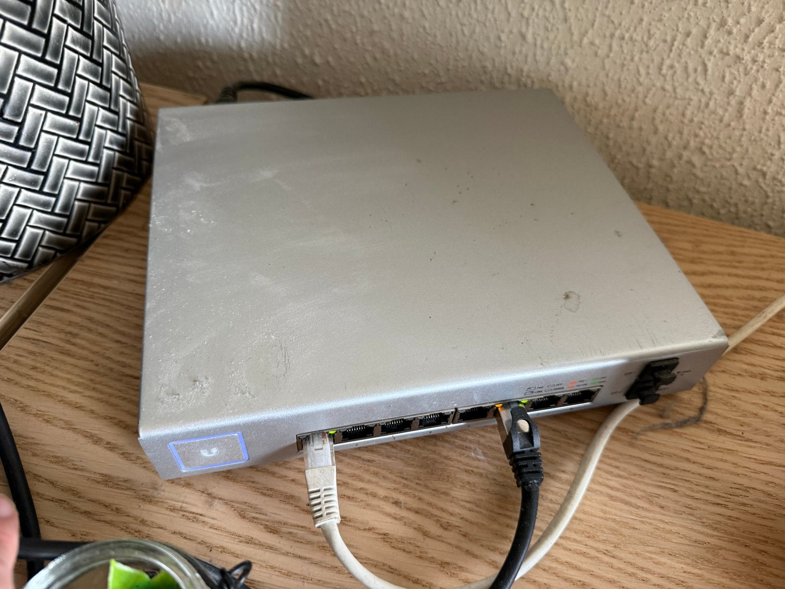 Ubiquiti UniFi Switch 8 (US-8) - Compacte Gigabit Switch, Ophalen of Verzenden, Zo goed als nieuw