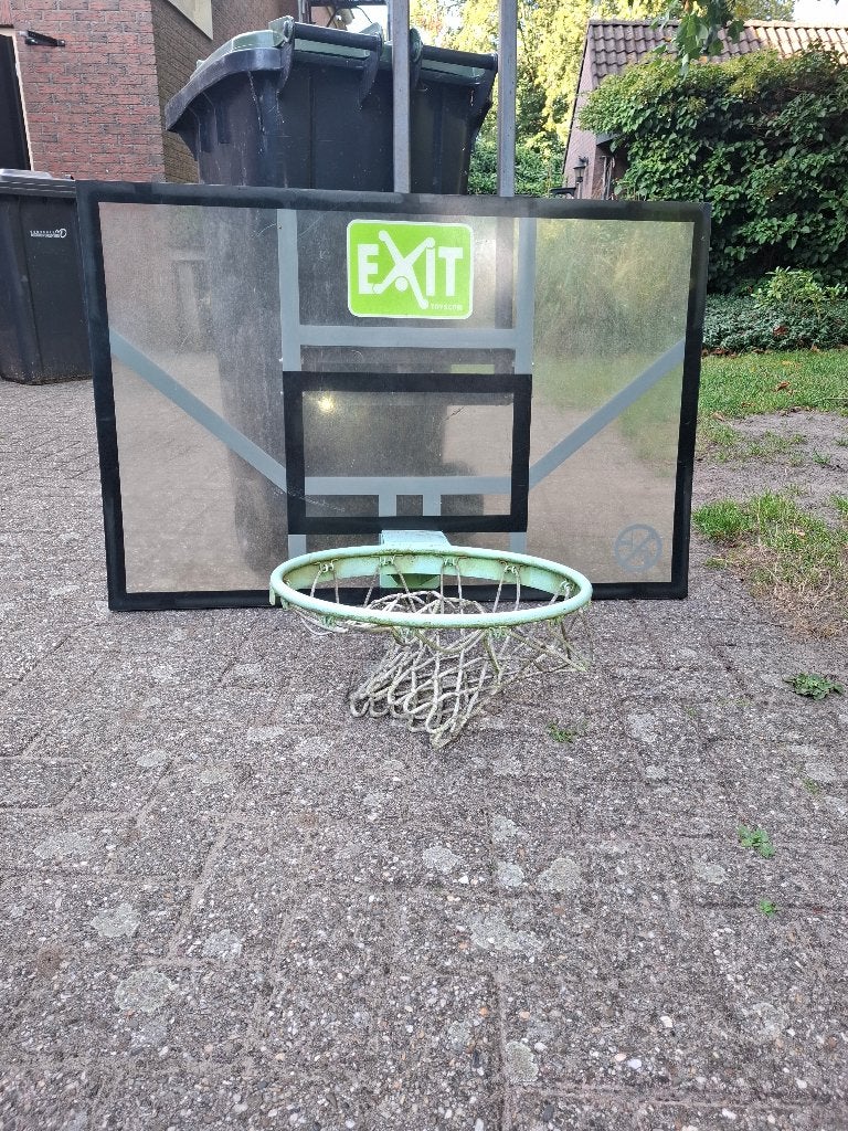 Basketbalbord met ring en net, €45,00, Sport en Fitness, Ophalen, Zo goed als nieuw, Ring, Bord of Paal