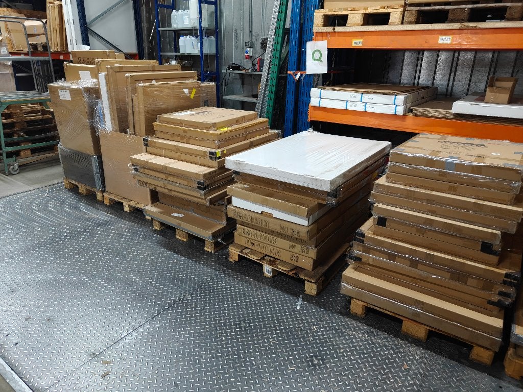 8 pallets retouren - infrarood panelen & badkamer spiegels, Ophalen, Overige categorieën