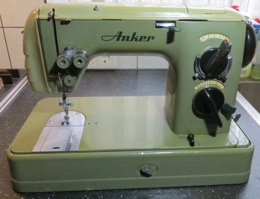 Anker zig zag naai machine uit de jaren 1950 in draag koffer, Ophalen, Gebruikt, Naaimachine, Overige merken