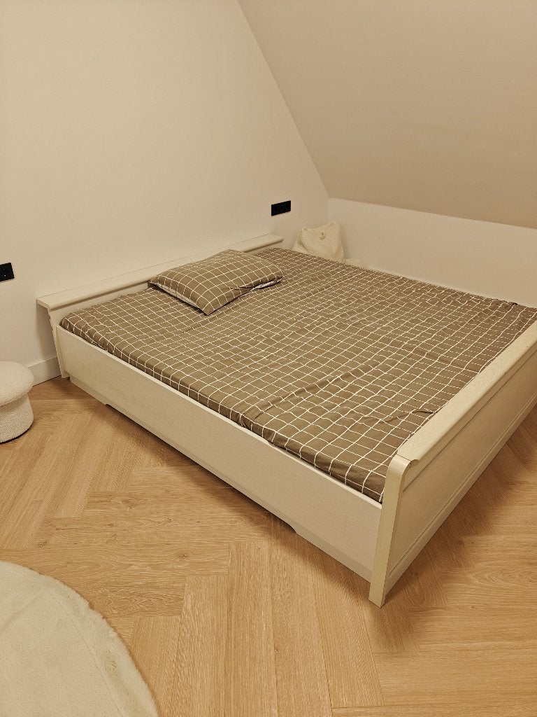 Gratis bed 1.8m x 2m hoofddorp, Ophalen, Gebruikt, Tweepersoons, 180 cm