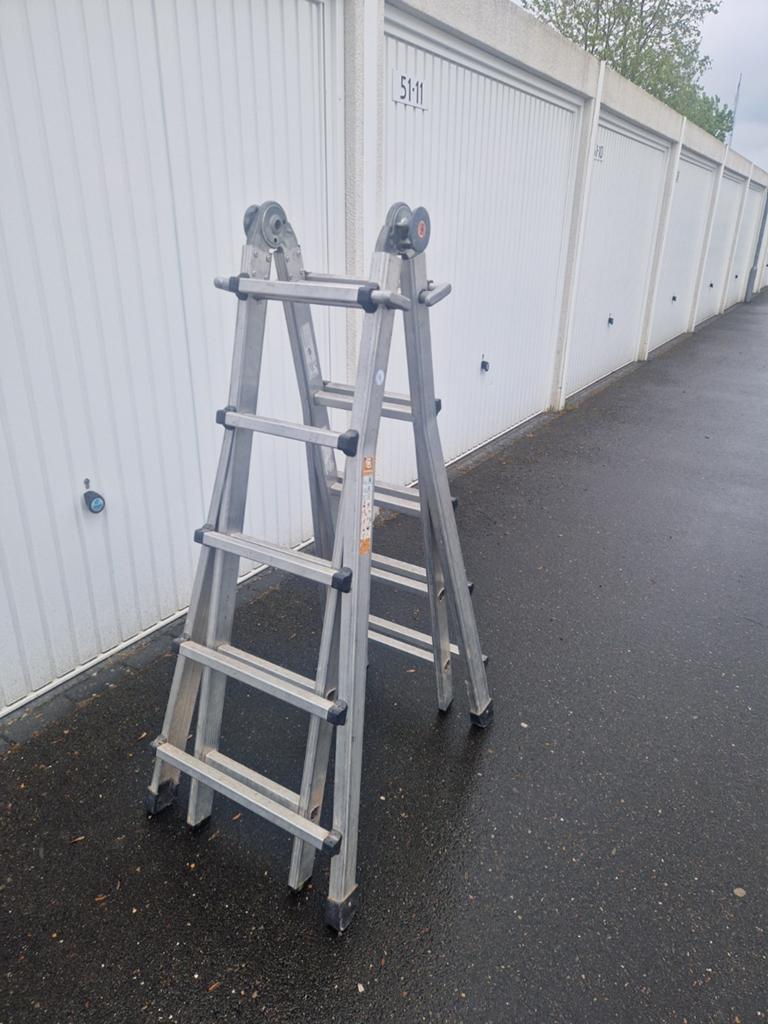 Euroline vario 4 x 5 treden multiladder telescoopladder, Doe-het-zelf en Verbouw, Ladders en Trappen, Ophalen, Zo goed als nieuw