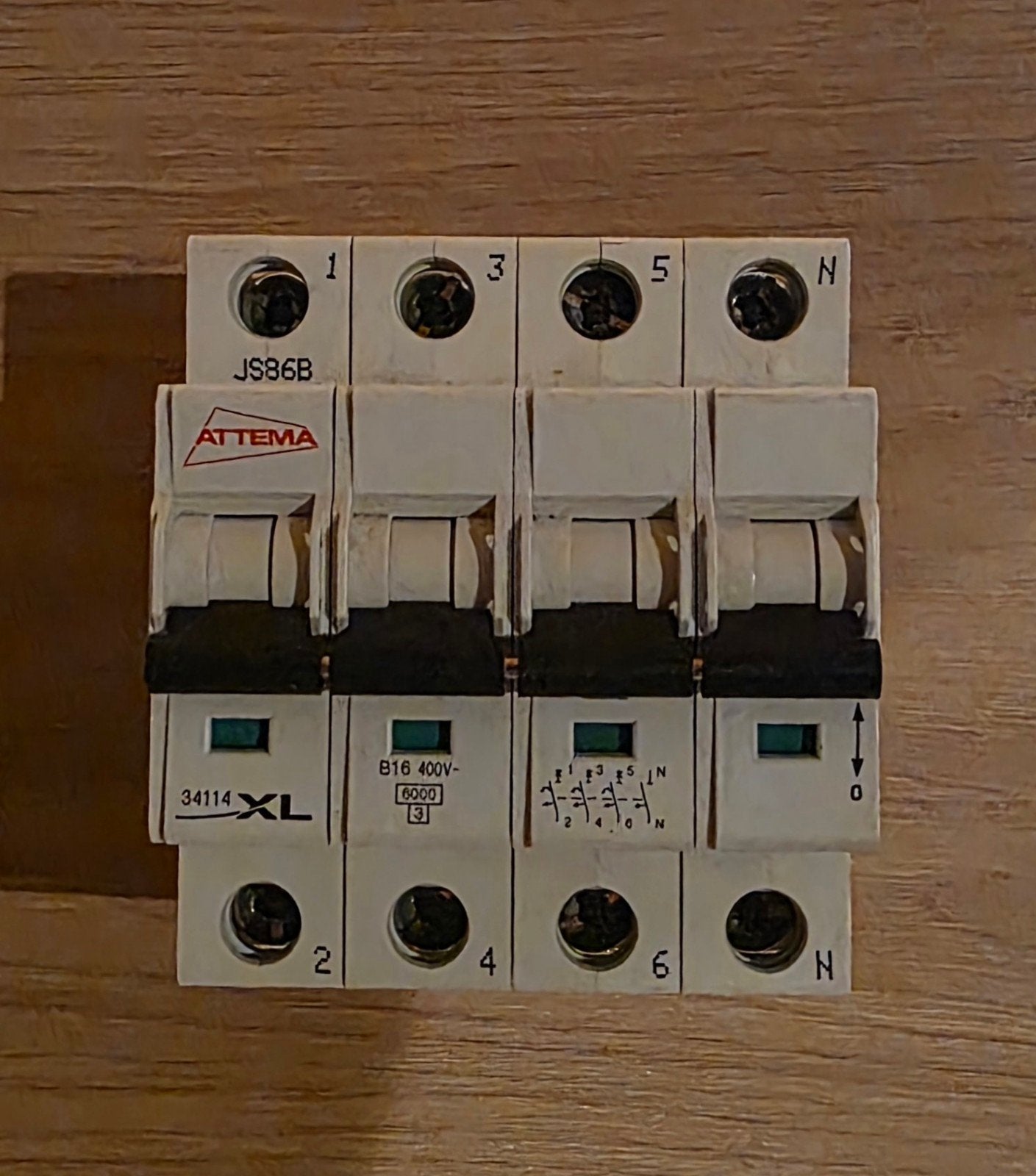 Attema JS86B B16 400V Installatieautomaat, Verzenden, Gebruikt, Attema, Installatieautomaat