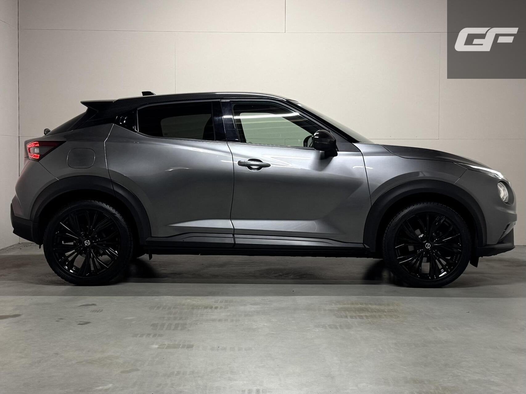 Nissan Juke 1.0 DIG-T Enigma Carplay Camera Stoelv. Trekh., Auto's, Nissan, Stof, Met garantie (alle), Bedrijf, 3 cilinders