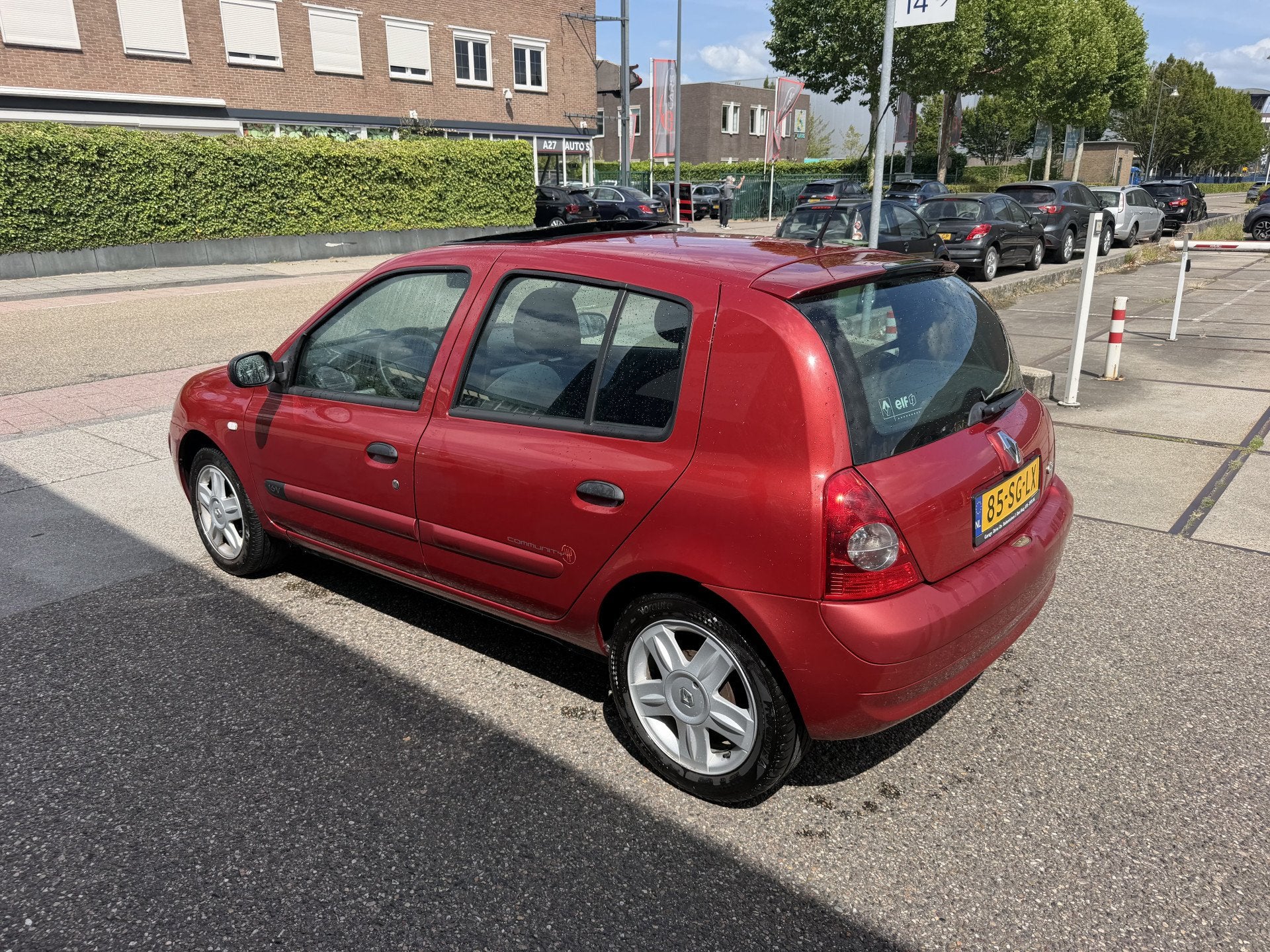 Renault Clio 1.2-16V Community Schuifdak, Airco, Cruise cont, Voorwielaandrijving, Stof, Gebruikt, 31 €/maand