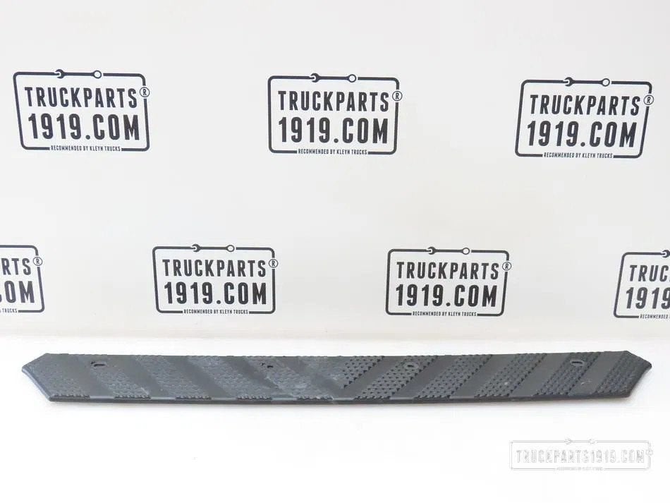 Mercedes-Benz Body & Chassis Parts Treeplank bumper MB MP4, Auto-onderdelen, Vrachtwagen-onderdelen, Ophalen, Gebruikt, Mercedes-Benz