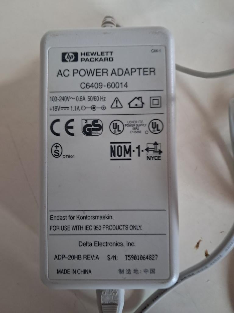 Adapter HP 18 volt, 2 stuks, Ophalen of Verzenden