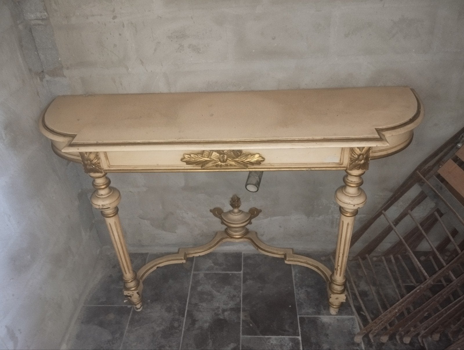 tafel sidetable, Ophalen, 25 tot 50 cm, Rechthoekig
