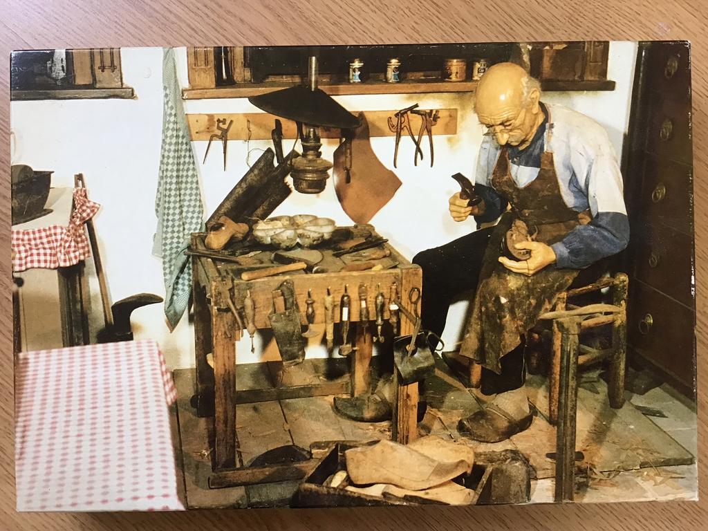 Puzzel De schoenmaker. 750 stukjes, Hobby en Vrije tijd, Ophalen of Verzenden, 500 t/m 1500 stukjes, Gebruikt, Legpuzzel
