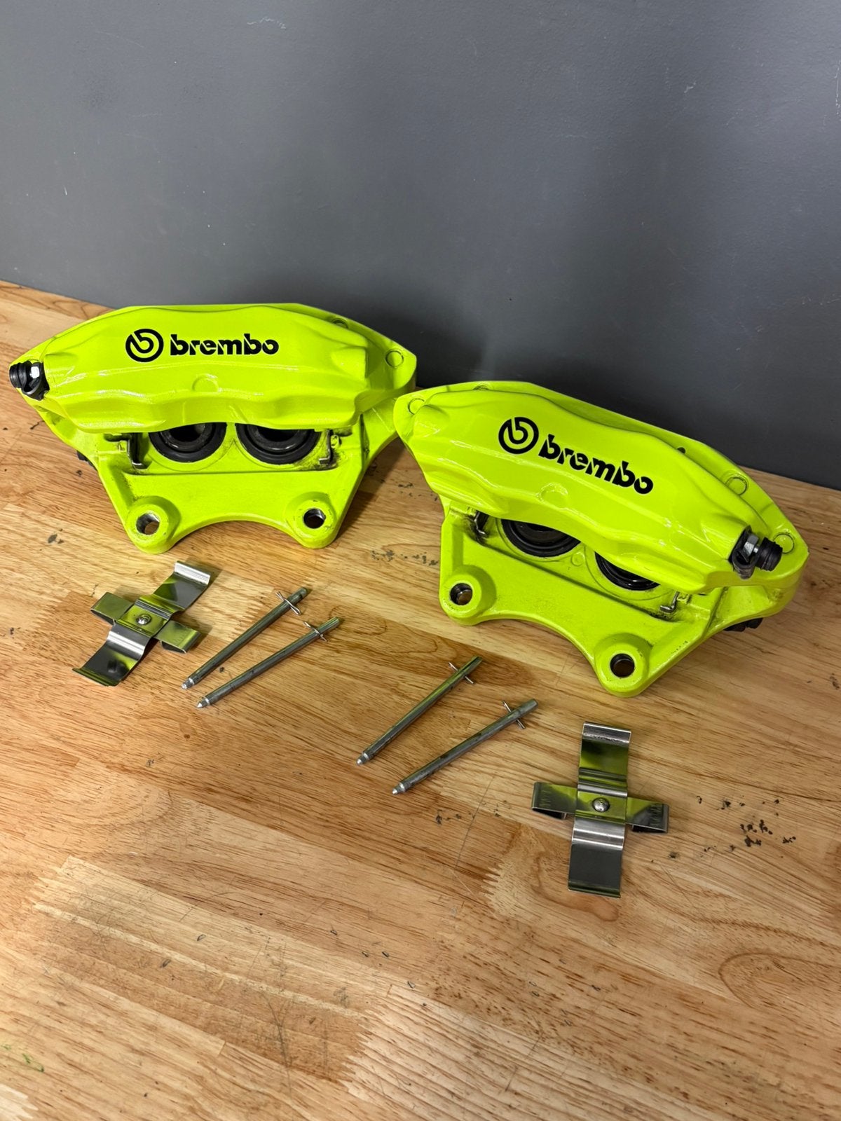 Nissan 350z Brembo remklauwen, Ophalen of Verzenden, Gebruikt, Nissan