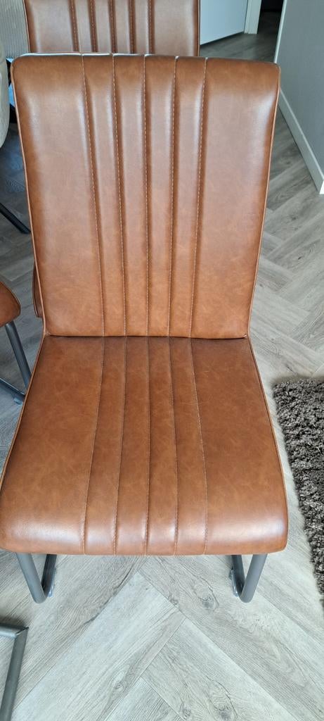 Stoelen leder, Huis en Inrichting, Stoelen, Ophalen of Verzenden, Gebruikt, Bruin