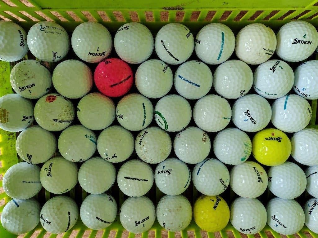 50 stuks Lakeballs Srixon, Sport en Fitness, Ophalen of Verzenden, Gebruikt, Bal(len), Overige merken