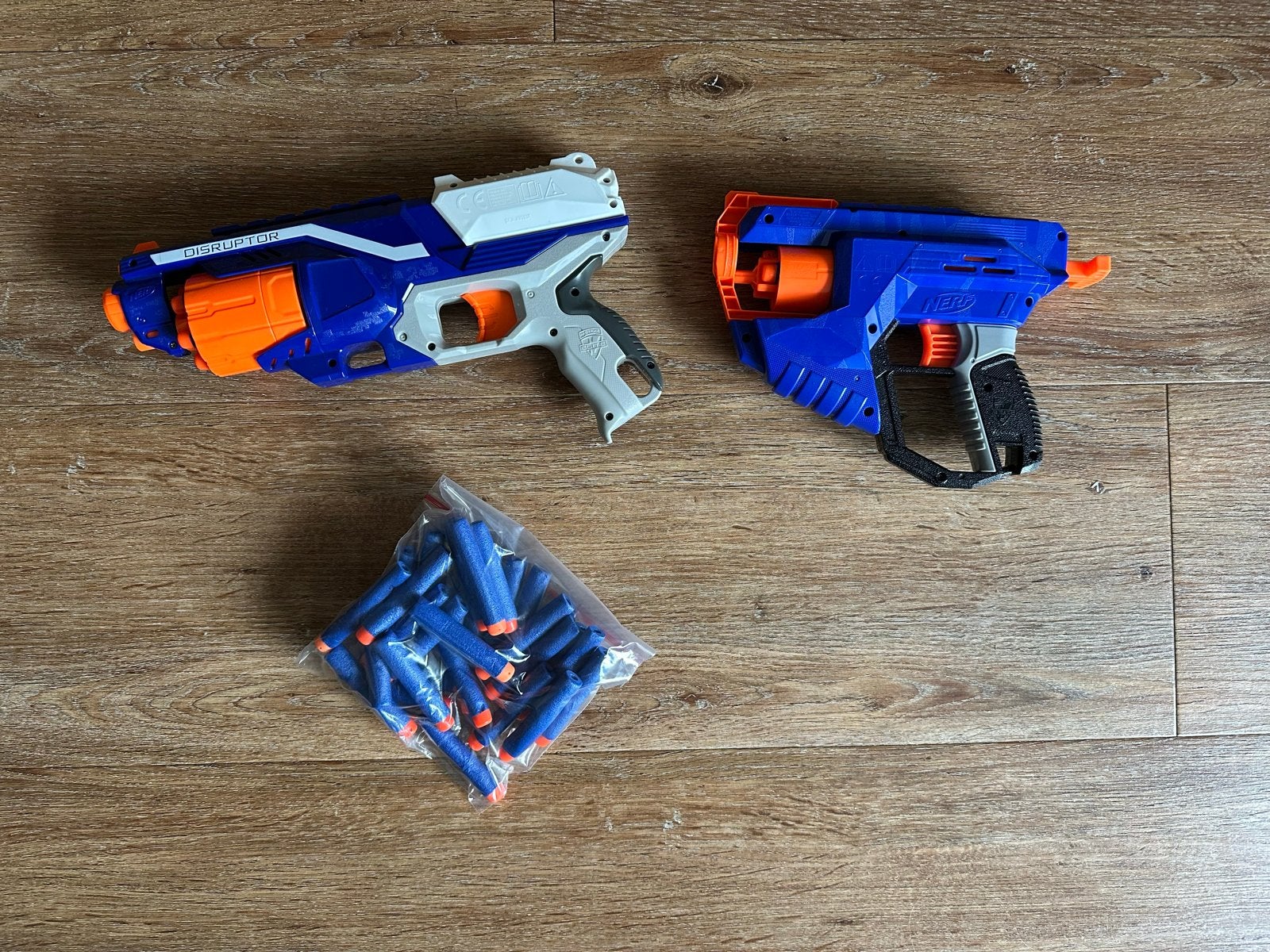 Nerf Elite Disruptor en Nerf N-Strike Jolt met pijltjes, Ophalen of Verzenden, Gebruikt, Jongen of Meisje