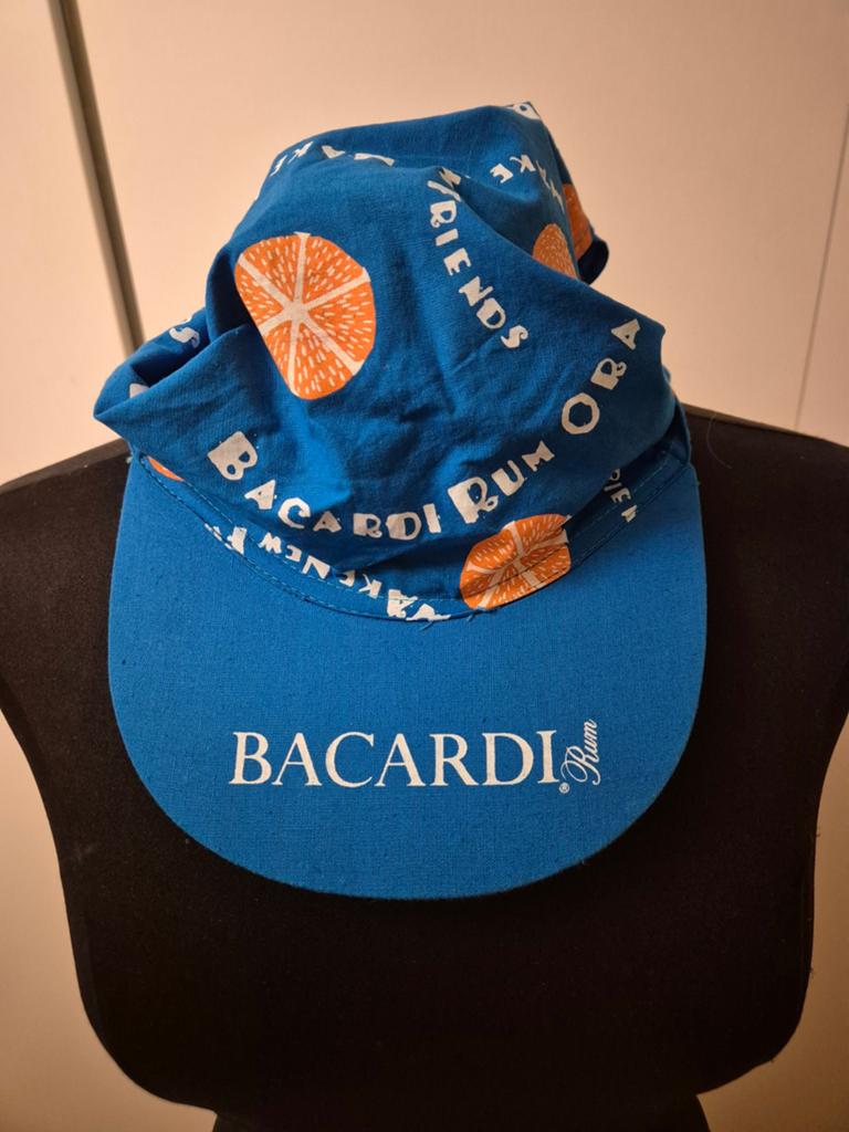 Vintage Bacardi Orange bandana pet – uniek collector’s item, Ophalen of Verzenden, One size fits all