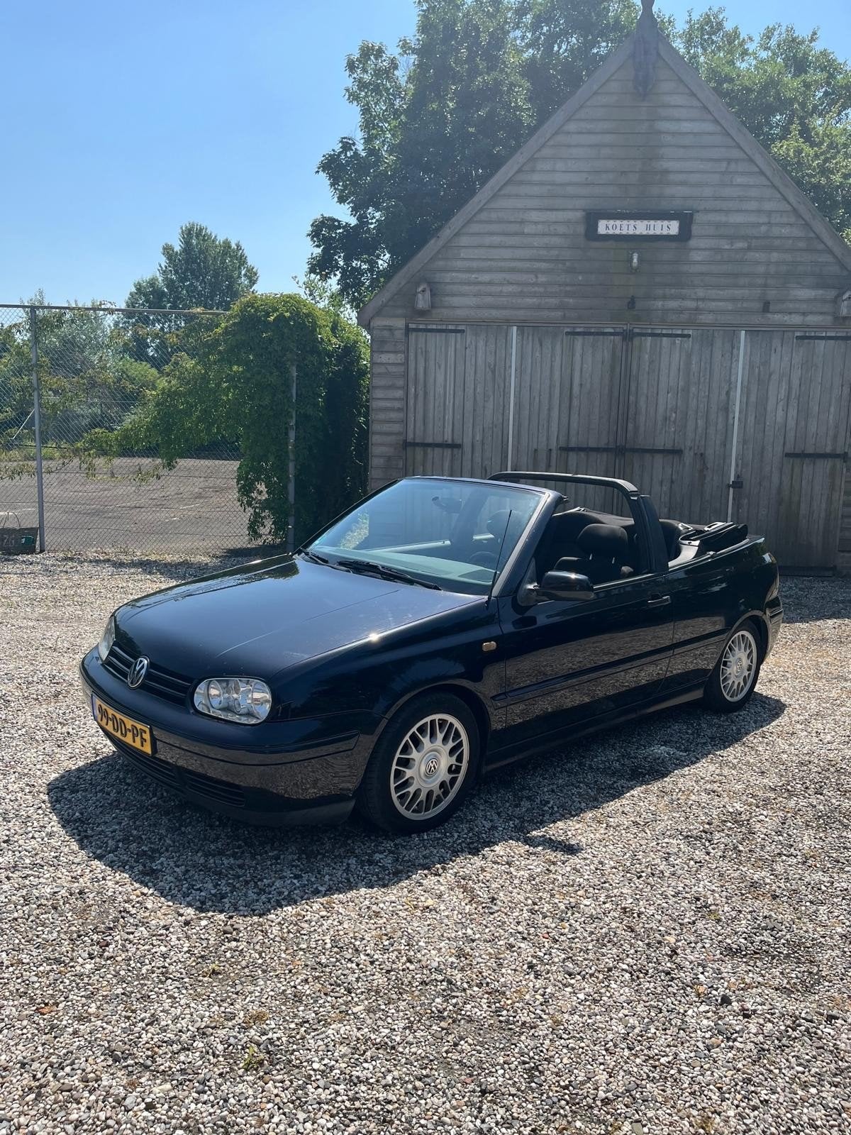 Volkswagen Golf 1.8 Cabriolet 66KW AUT 1999 Zwart, 1160 kg, Stof, Zwart, 4 cilinders
