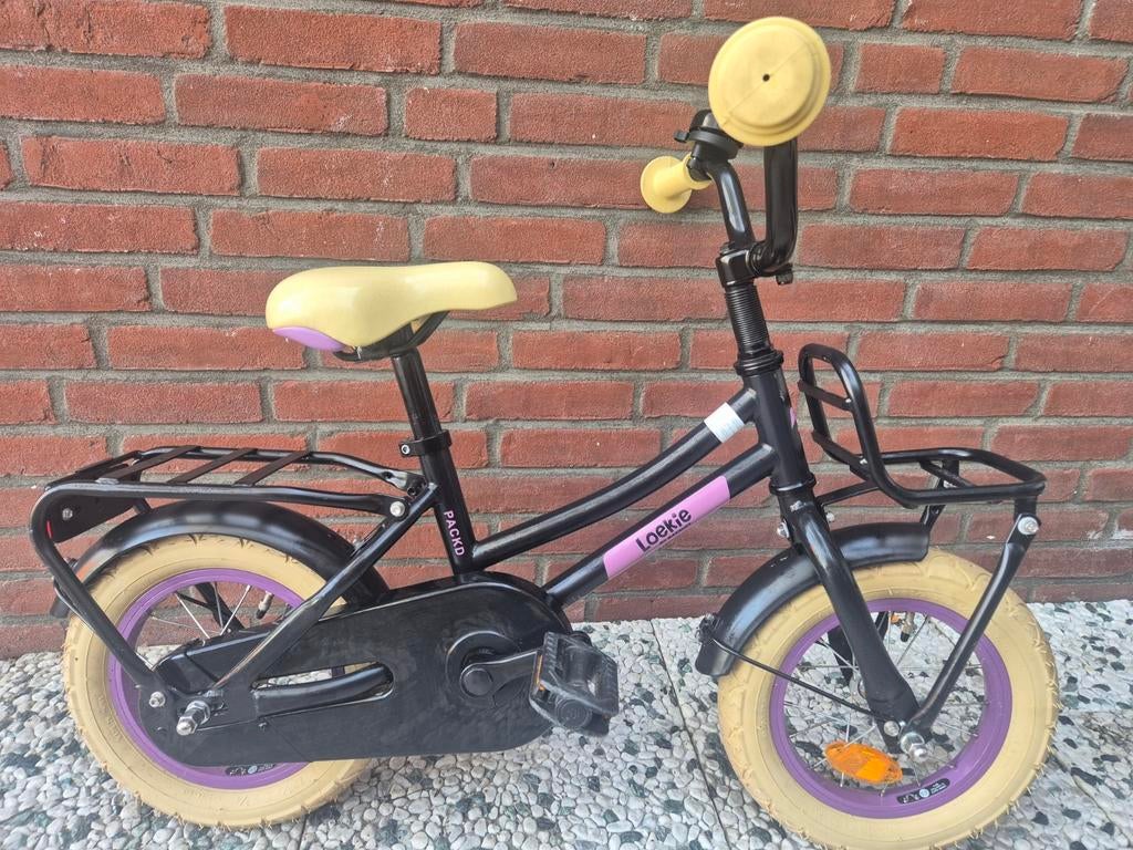Loekie kinderfiets, Fietsen en Brommers, Fietsen | Kinderfietsjes, Ophalen of Verzenden, Zo goed als nieuw, Minder dan 16 inch