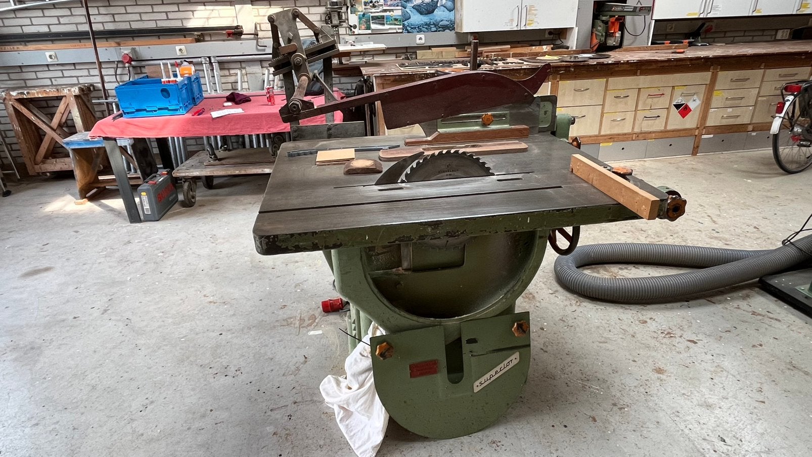 Industriële zaagtafel, formaatzaag, ABH + groefzaag + bladen, Ophalen