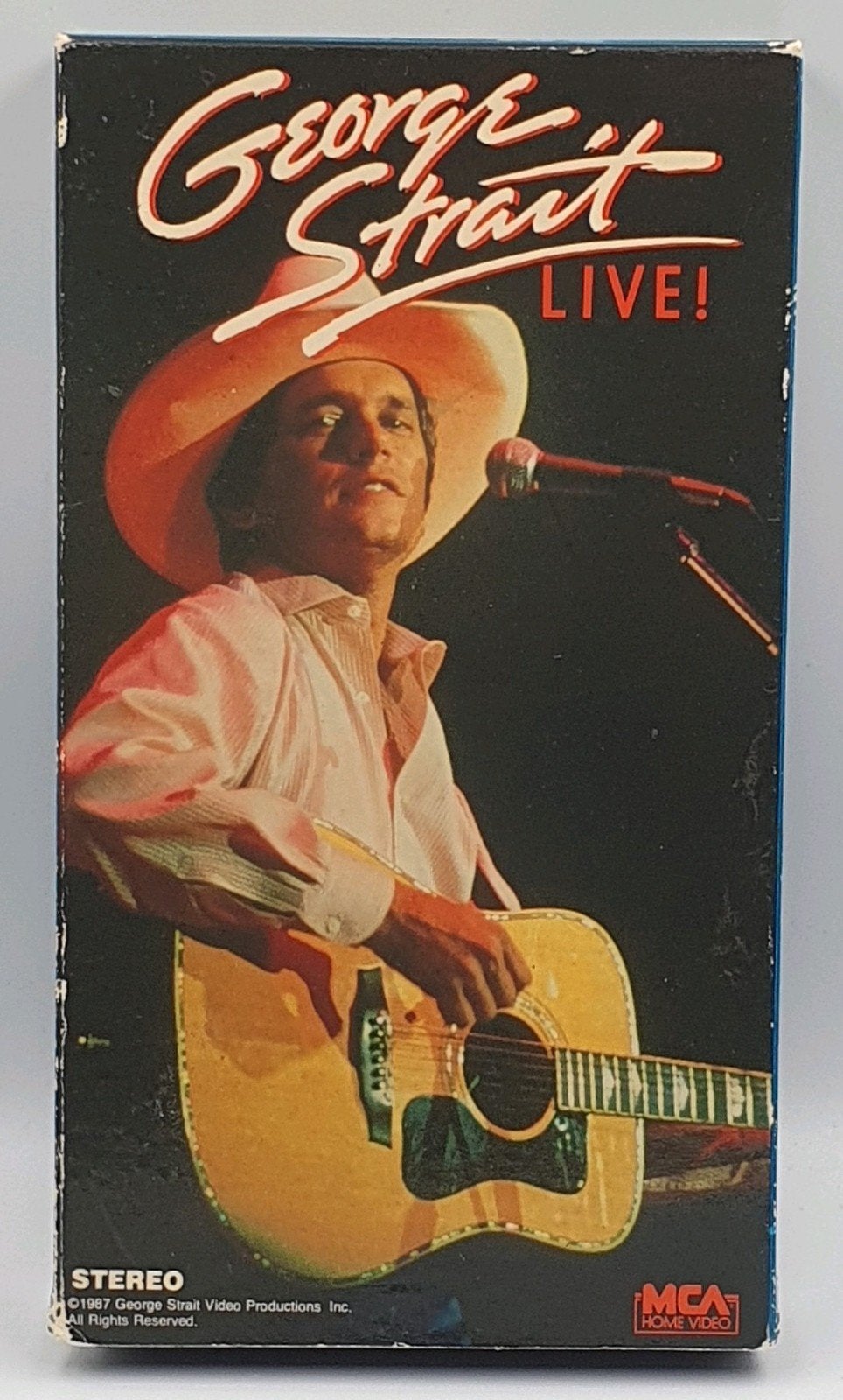 Te koop: George Strait Live! VHS - Country Muziekconcert, Cd's en Dvd's, Muziek, Alle leeftijden, Ophalen of Verzenden, VHS