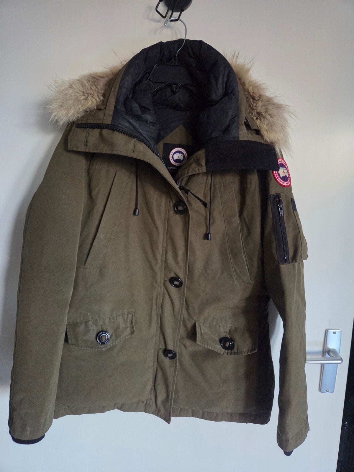 Canada Goose jas met bontkraag - Maat L, Kleding | Dames, Jassen | Winter, Canada Goose, Maat 42/44 (L), Ophalen of Verzenden